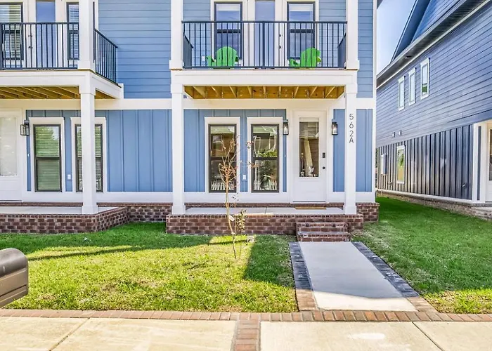 Apartment Downtown Sea Escape