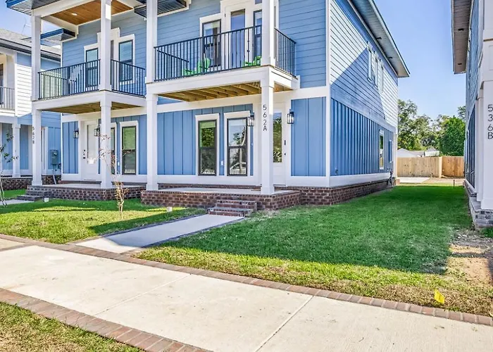 Downtown Sea Escape * Pensacola